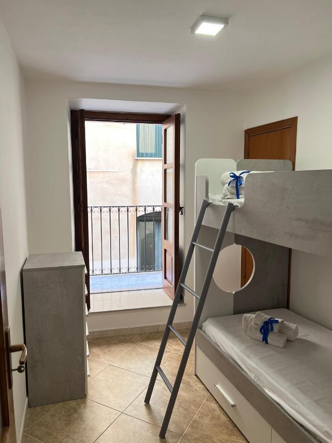 John'S House Appartement Cefalù Buitenkant foto